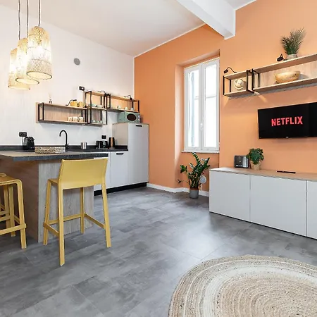 Centro Storico Loft Con Parcheggioprivatogratuito Апартаменты *