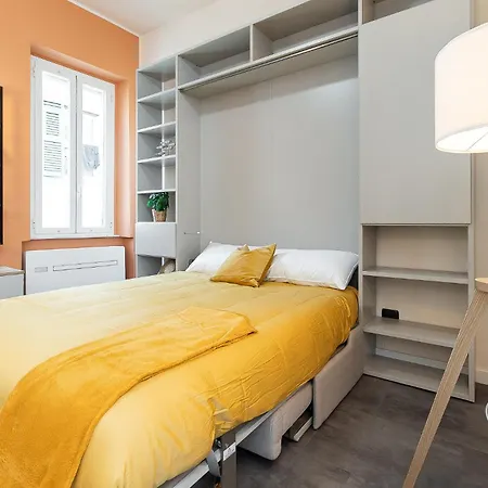 Apartment Centro Storico Loft Con Parcheggioprivatogratuito Loano