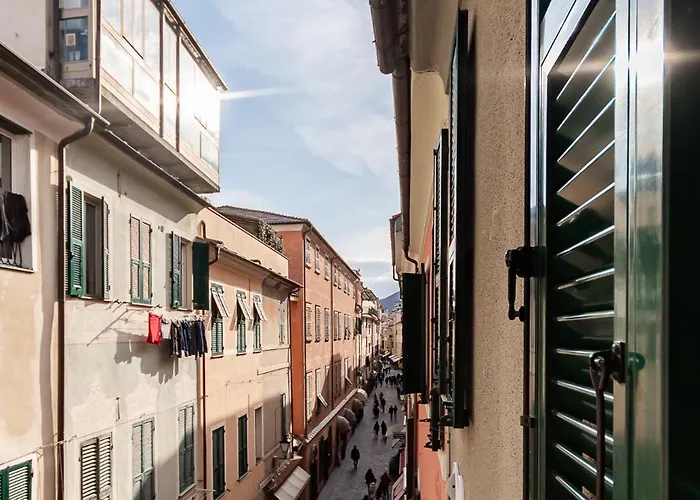 Centro Storico Loft Con Parcheggioprivatogratuito Apartmán Loano